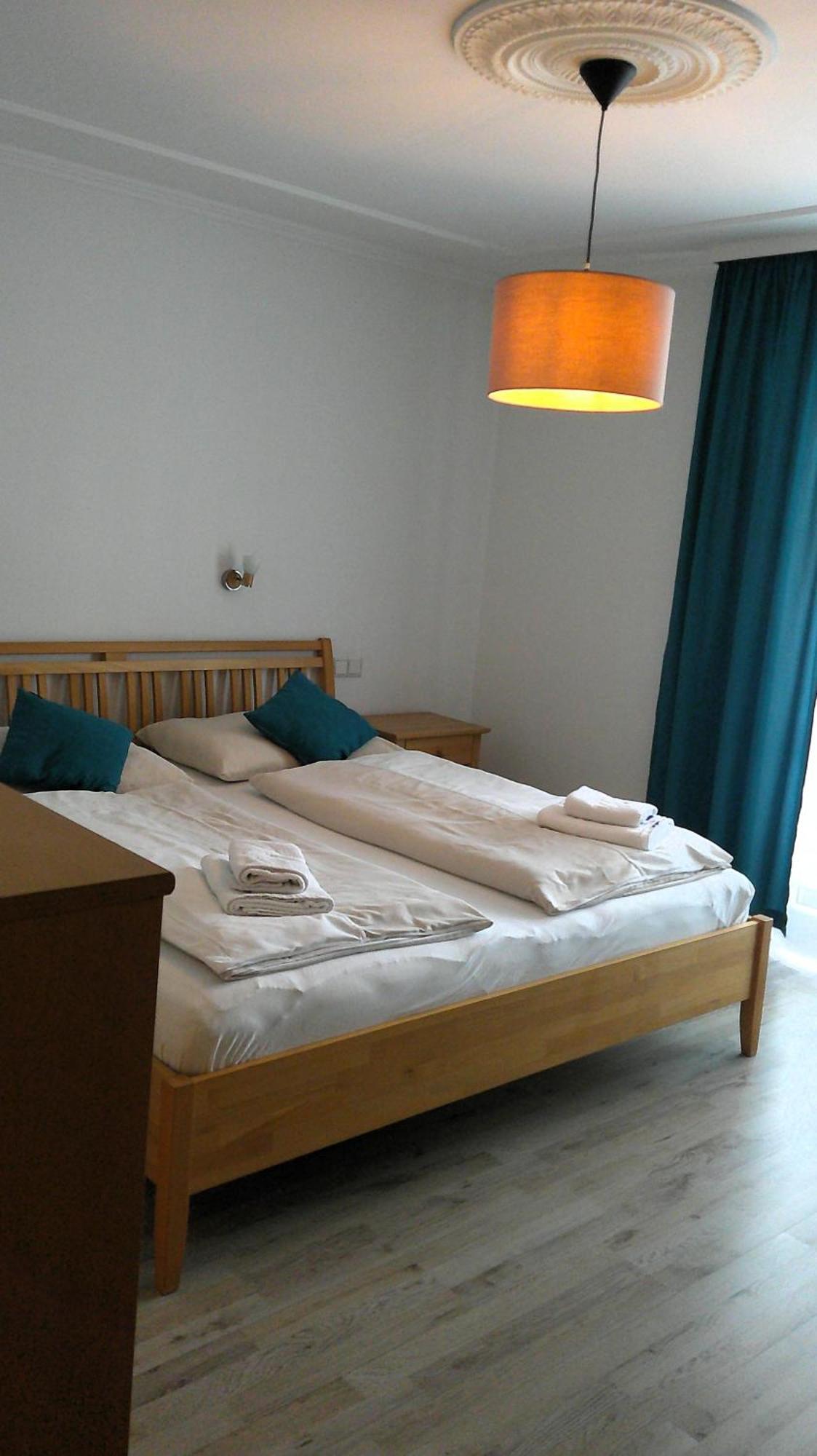 Bora Appartements 1 Mit 4 Schlafzimmer เซลล์อัมเซ ภายนอก รูปภาพ