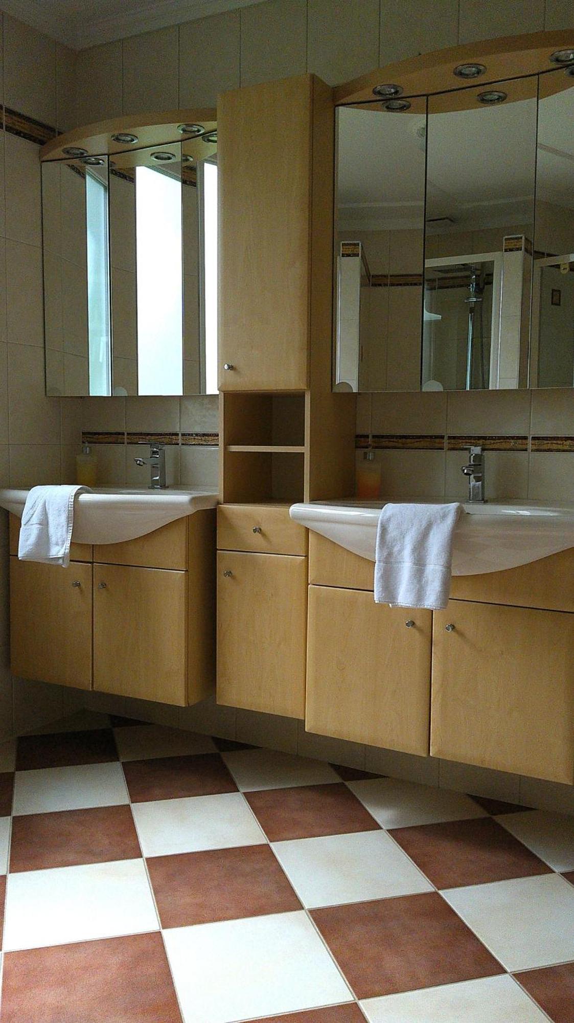 Bora Appartements 1 Mit 4 Schlafzimmer เซลล์อัมเซ ภายนอก รูปภาพ