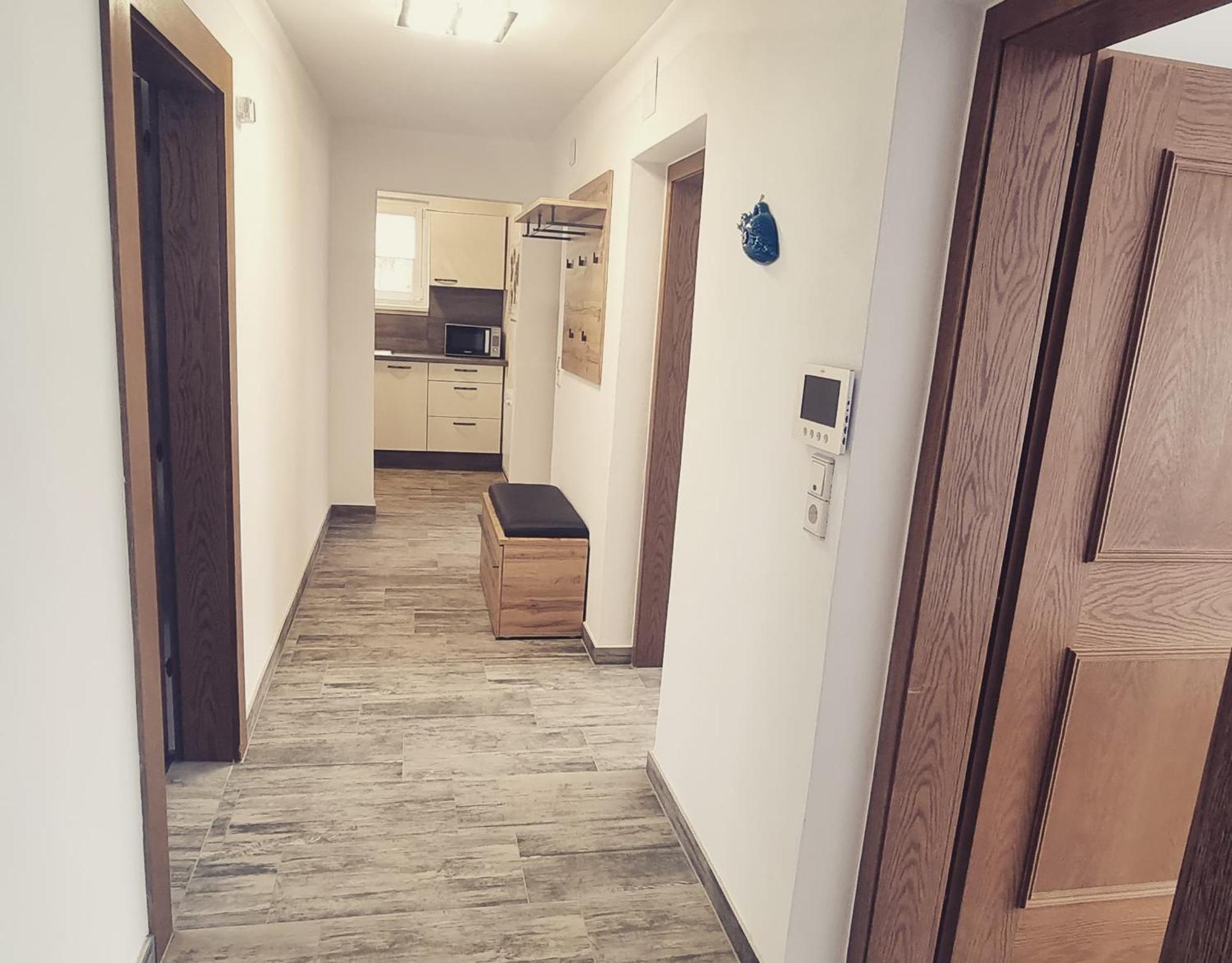 Bora Appartements 1 Mit 4 Schlafzimmer เซลล์อัมเซ ภายนอก รูปภาพ